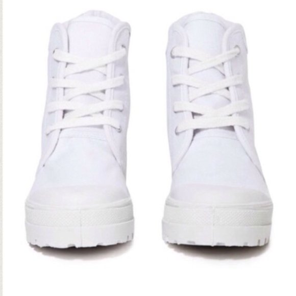 New Lace Up Chunky Sneaker Boots Once More Size 8 - Picture 2 of 3